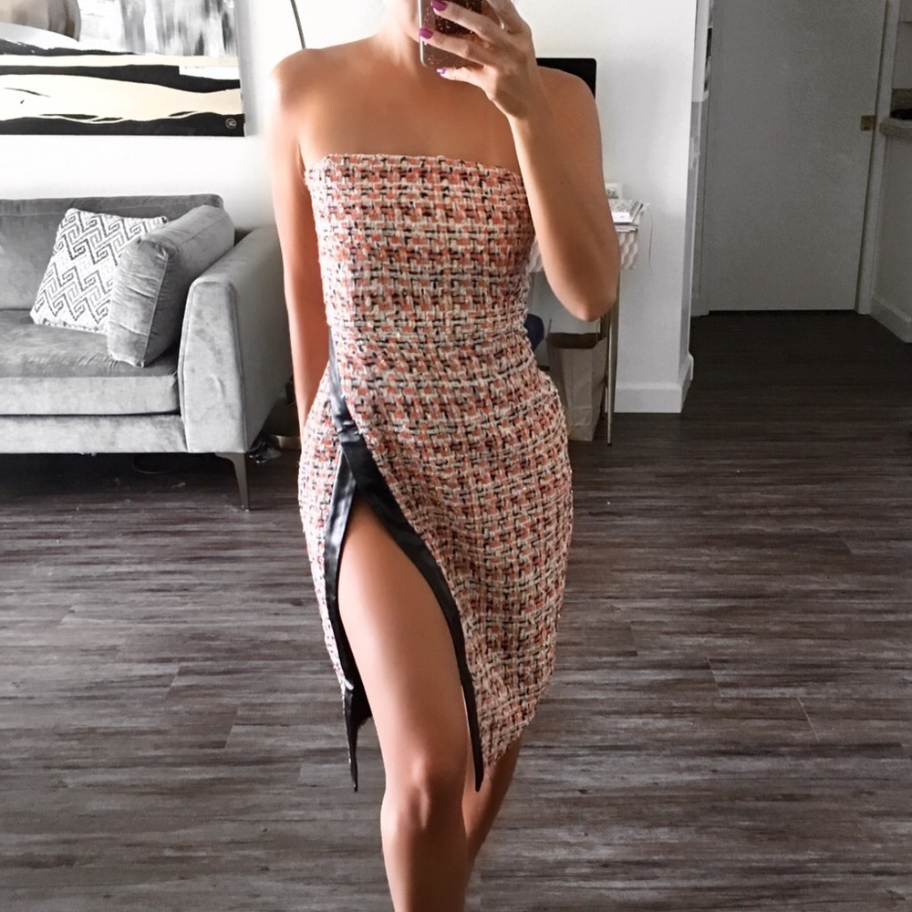 CECE HIGH SLIT MINI DRESS